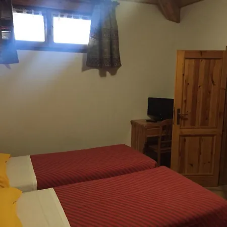 Carrara Hotel 3*