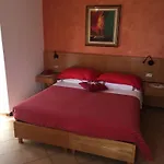 Carrara 3* Serina (Lombardy)