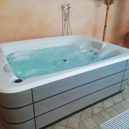 Hotel Carrara 3*