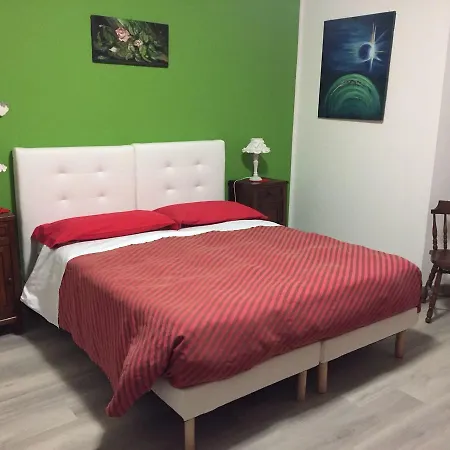 Otel Carrara 3*