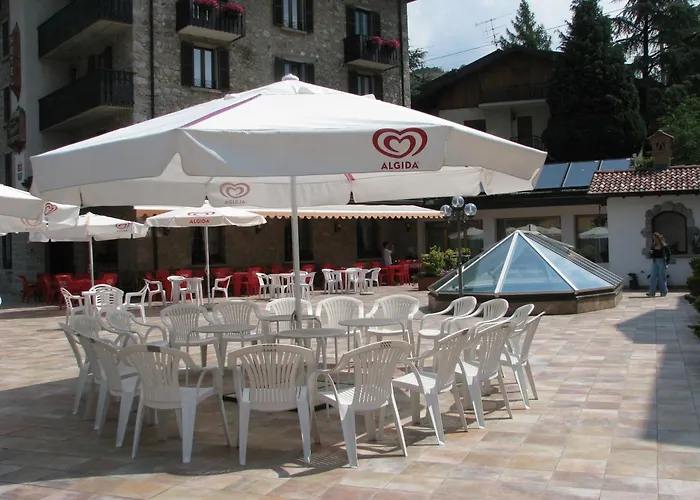 Carrara