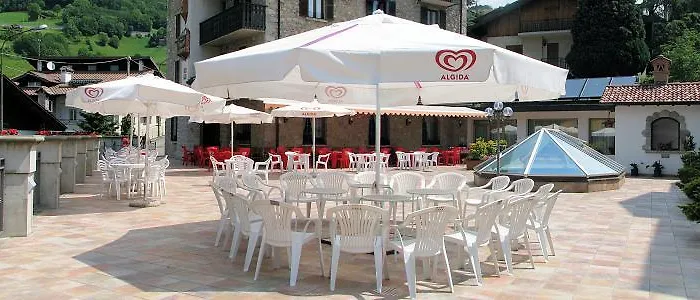 Hotel Carrara Serina (Lombardy)